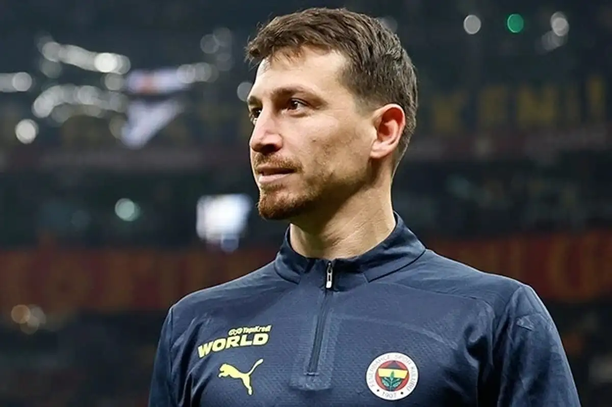 Fenerbahçe'de Mert Hakan Yandaş'ın Geleceği Belirsiz