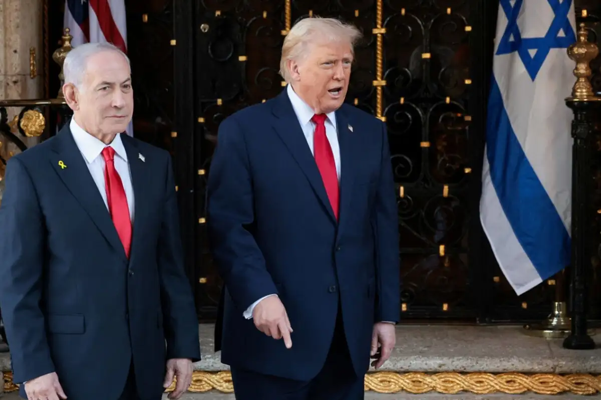 Trump, İsrail'in İran Saldırısını Son Anda Durdurdu