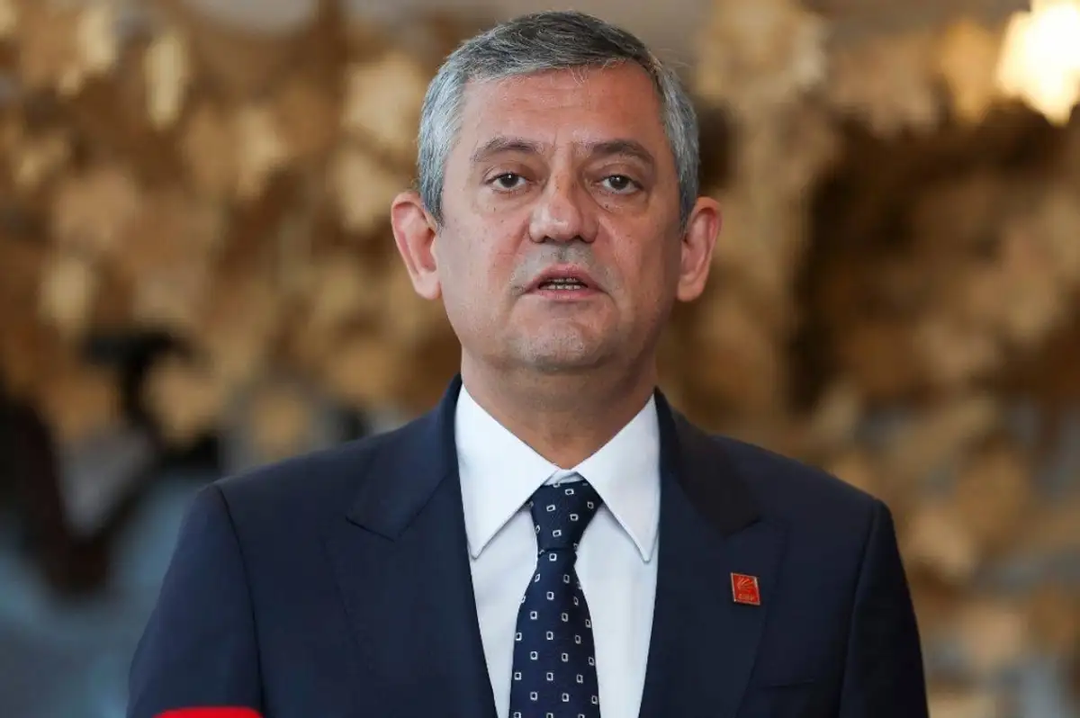 Özgür Özel'den Ulus Hal'inde 'İktidar' Mesajı: "Sokaktaki Öfke Hükümete"