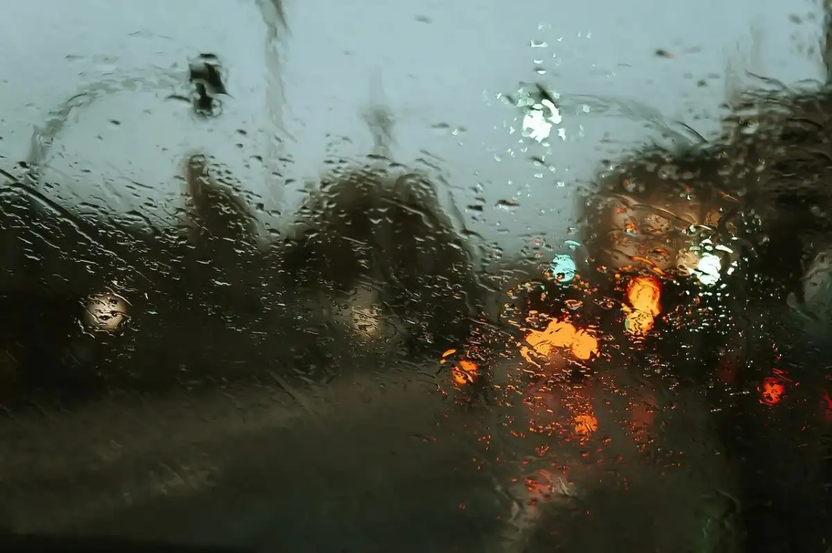 Meteoroloji'den 15 Şehir İçin Sağanak ve Fırtına Uyarısı