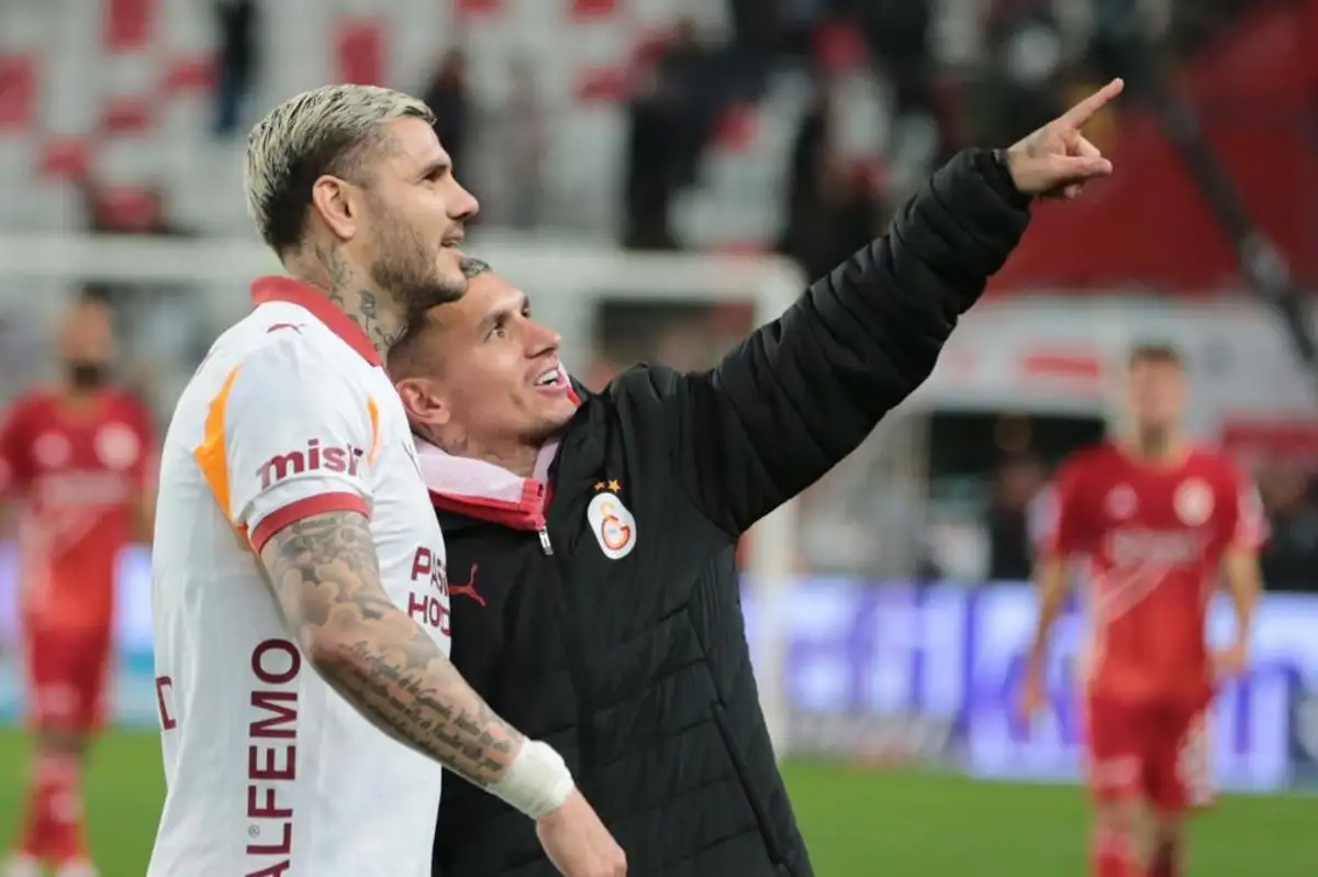 Müjdeyi Torreira Verdi: Icardi Galatasaray'da Kalıyor!