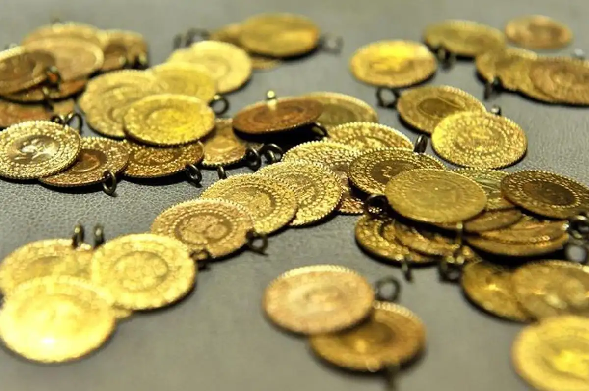 Altın Piyasasında 'Fed' Baskısı: Fiyatlar 7 Ayın En Düşük Seviyesinde!