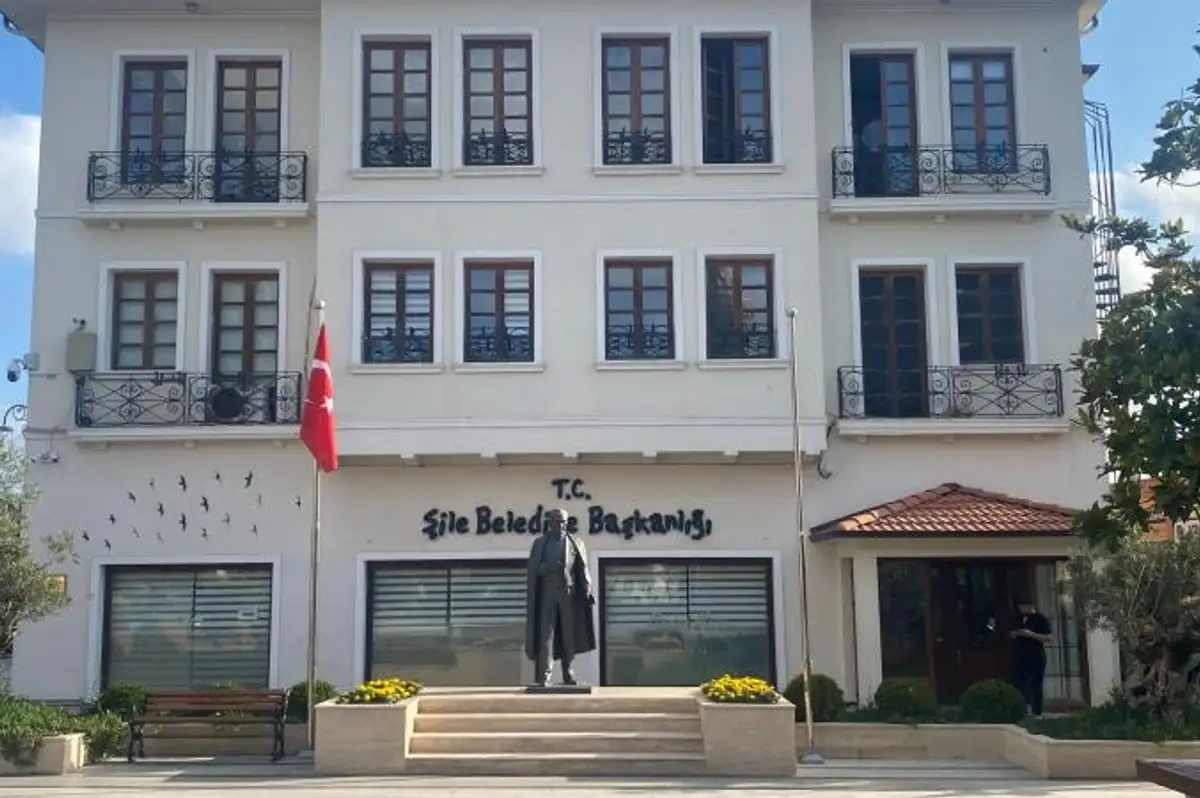 Şile Belediyesi'nde 3. Dalga Rüşvet Operasyonu: 16 Gözaltı