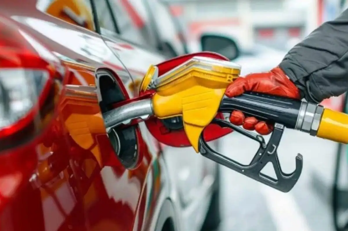 Benzine 55 Kuruş Zam Geliyor