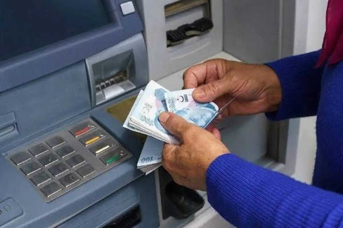 Emekli Promosyonlarında Yarış Kızıştı: Temmuz 2026'da Hangi Banka Ne Kadar Ödeme Yapıyor?