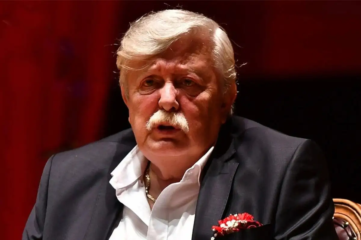 Aziz Üstel Hayatını Kaybetti