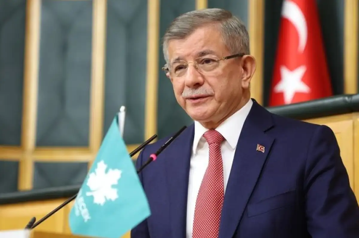 Ahmet Davutoğlu'ndan Yeni Parti Açıklaması
