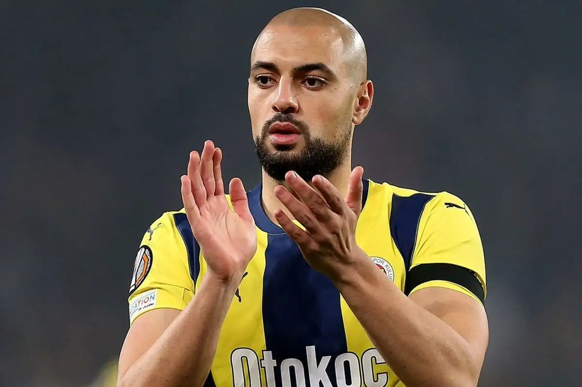Fenerbahçe'de Amrabat İçin Suudi Arabistan'dan 15 Milyon Euro'luk Teklif!