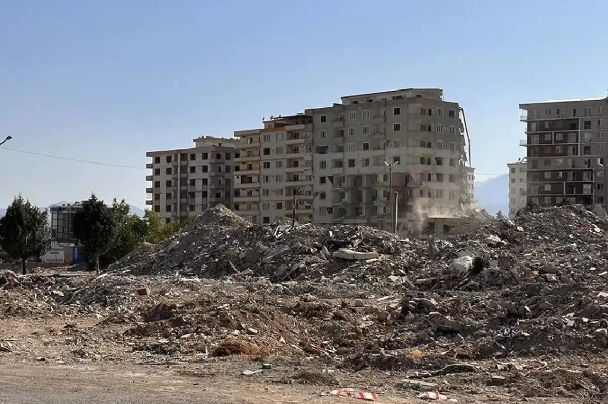Kahramanmaraş'ta Ebrar Sitesi G Blok Davasında Müteahhide 17 Yıl 4 Ay Hapis!