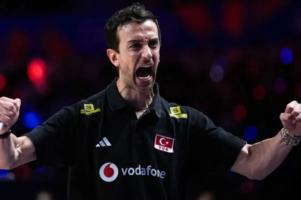Filenin Sultanları 2026 FIVB Milletler Ligi'nde Şampiyon! Santarelli: "Türkiye'yi Çok Seviyorum"