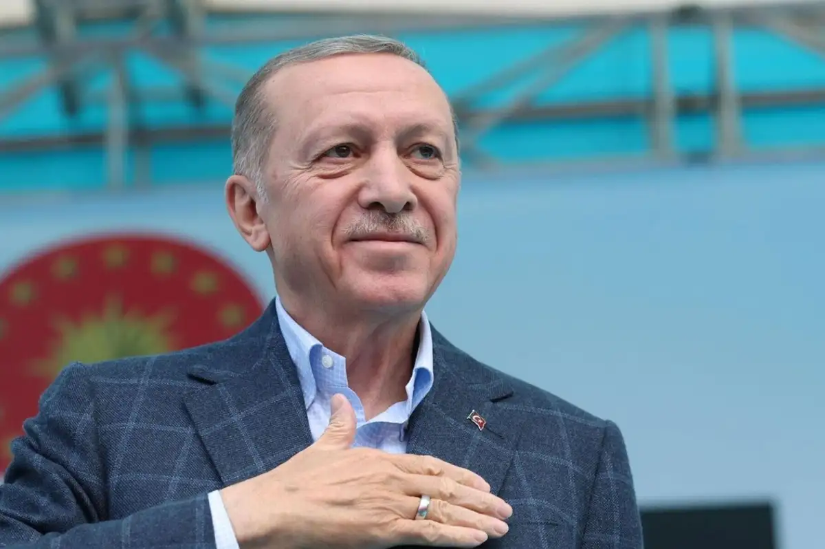 İletişim Başkanı Burhanettin Duran'dan 'Erdoğan' Savunması: "Meşruiyetin Tek Kaynağı Milletin İradesidir"