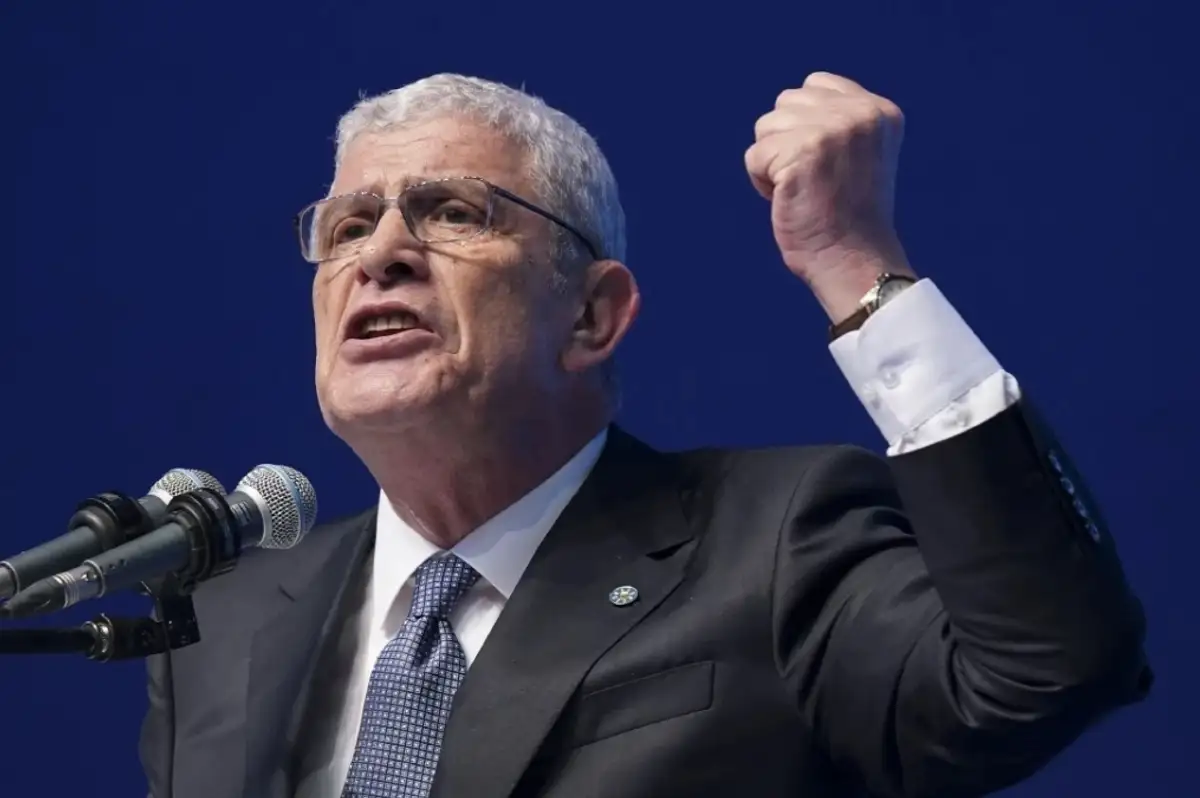 İYİ Parti Lideri Dervişoğlu'ndan Çerçeve Yasaya Sert Tepki: "Çözüm Oyununun Piyonu Olmayacağız"