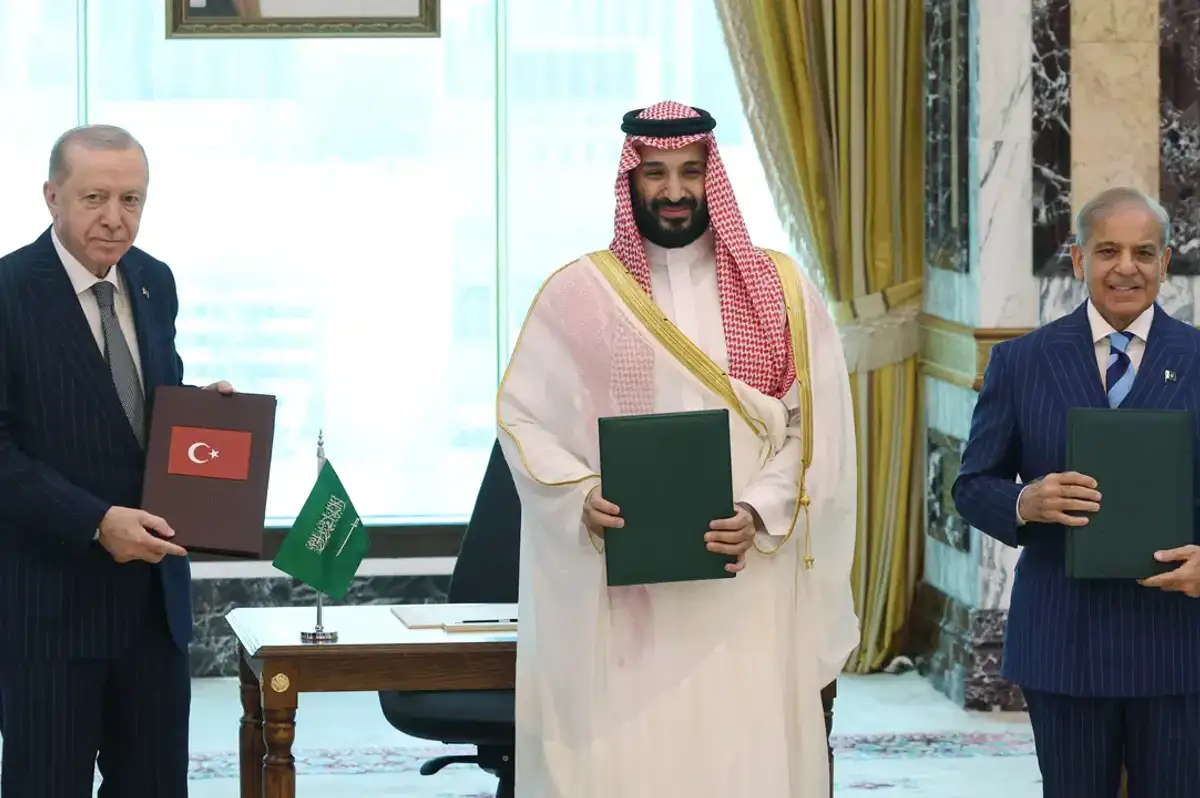 Türkiye, Suudi Arabistan ve Pakistan, Ortak Savunma Anlaşmasını İmzaladı