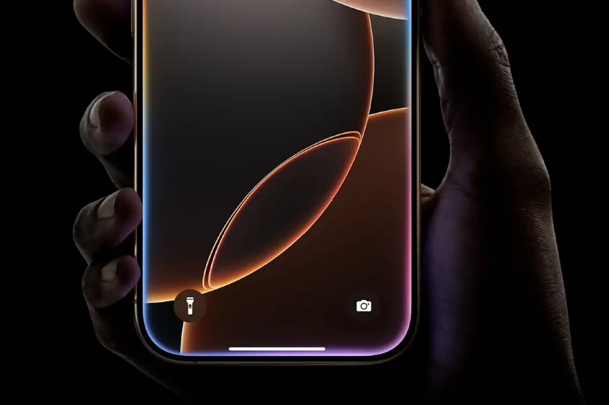 Tamamen Cam Görünümlü iPhone İptal Edildi!