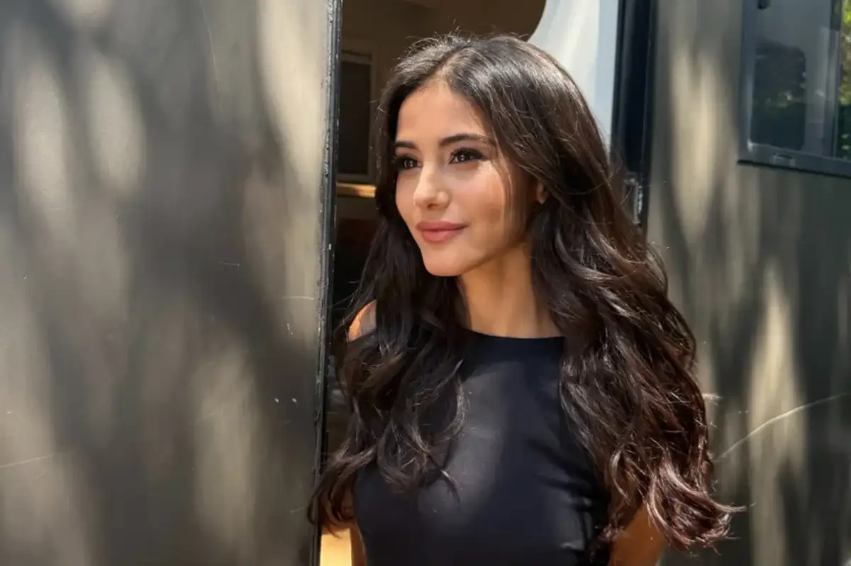 Helin Kandemir ile Dorukhan Toköz'den Sürpriz Aşk İlanı