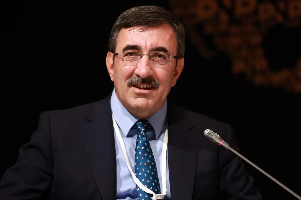 Cumhurbaşkanı Yardımcısı Yılmaz'dan 'Terörsüz Türkiye' Açıklaması: "Bu Fırsatın Heba Edilmesine İzin Veremeyiz"