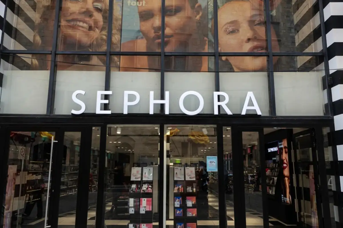 Sephora, İsrail'de Mağaza Açacağı İddialarını Reddetti