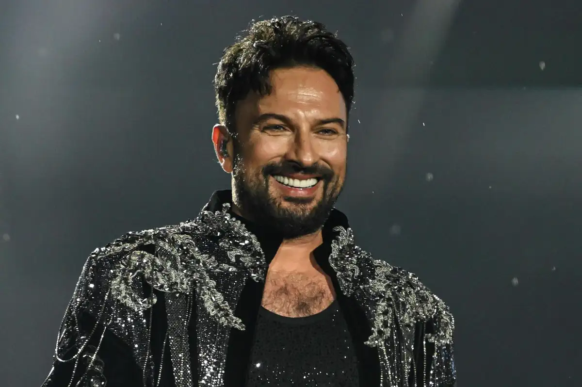 Megastar Tarkan Konser Öncesi İmaj Tazeledi! Yeni Tarzına Beğeni Yağdı