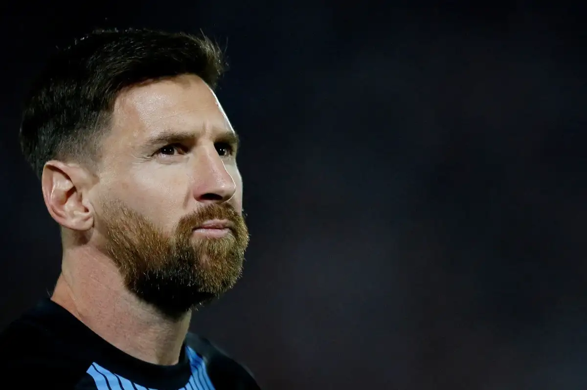 Messi Arjantin milli takımından emekli olduğunu açıkladı