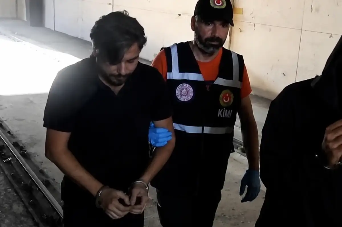 YouTuber Arif Kocabıyık yurt dışına kaçarken TIR dorsesinde yakalandı