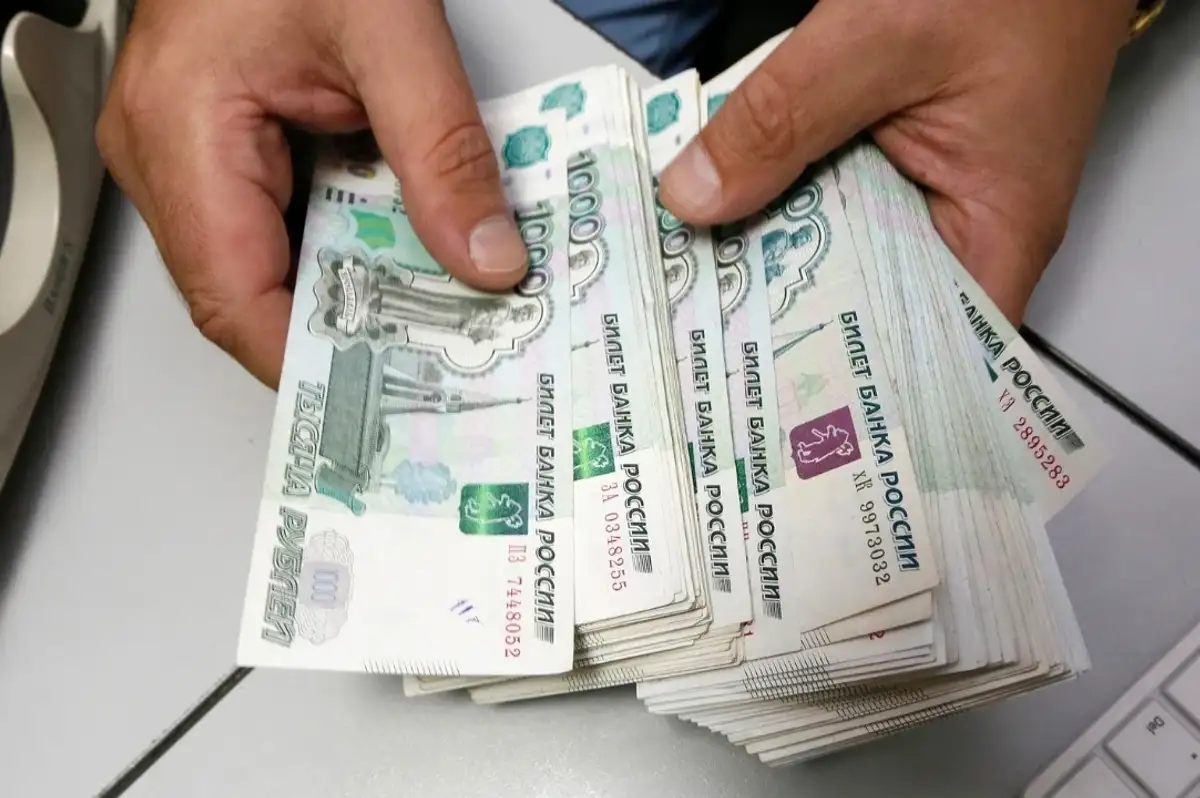 Rusya Merkez Bankası'ndan nakit döviz kararı: Tarih belli oldu