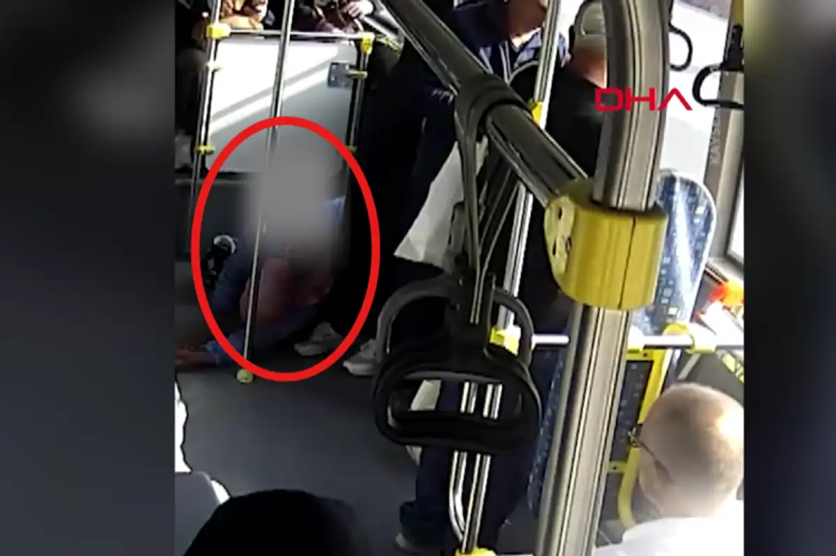 Kayseri'de otobüs şoförü fenalaşan yolcuyu hastaneye yetiştirdi