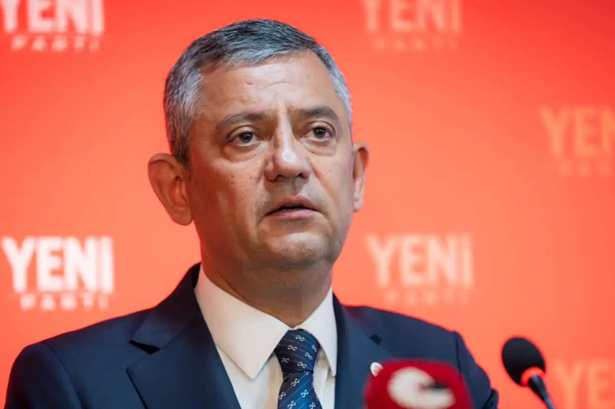 Özgür Özel'den YENİ Parti Vurgusu: "Hedefimiz İktidara Yürümek, Yoksulluğu Yok Etmek"