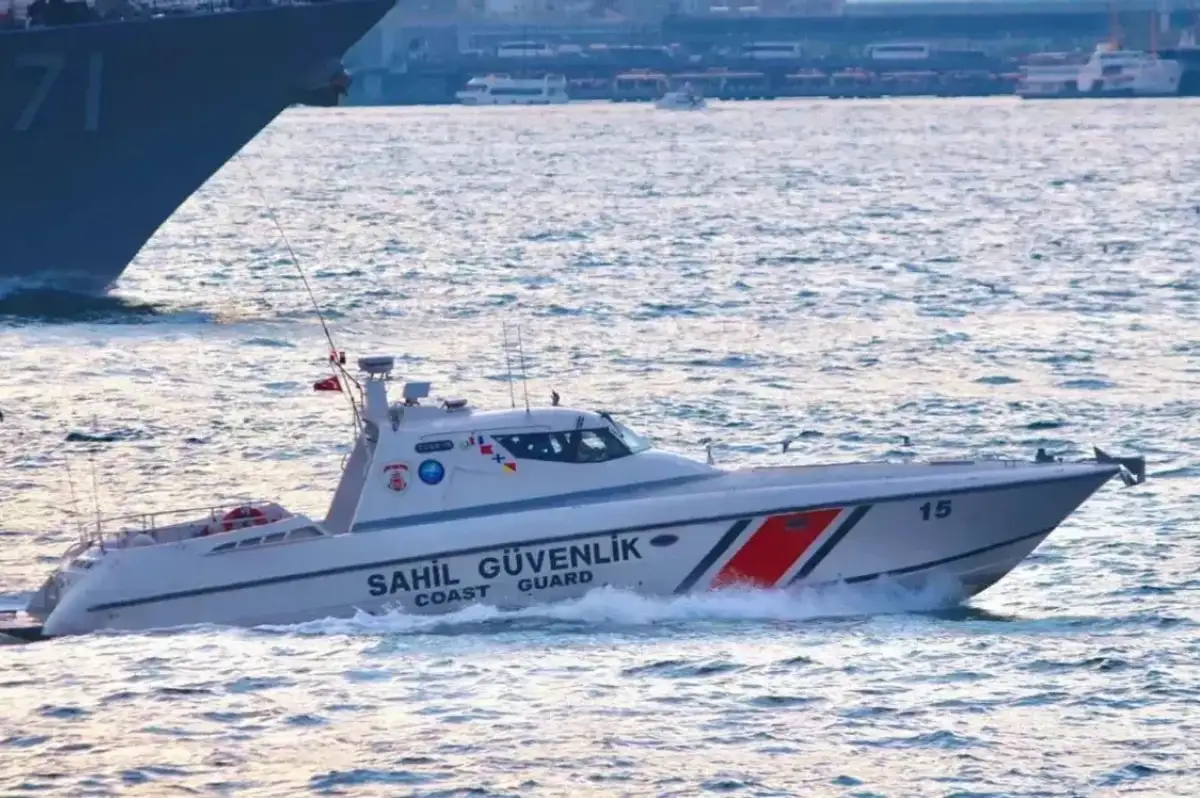 Silivri Açıklarında İki Ticari Gemi Çarpıştı: 10 Personele Ulaşılamıyor