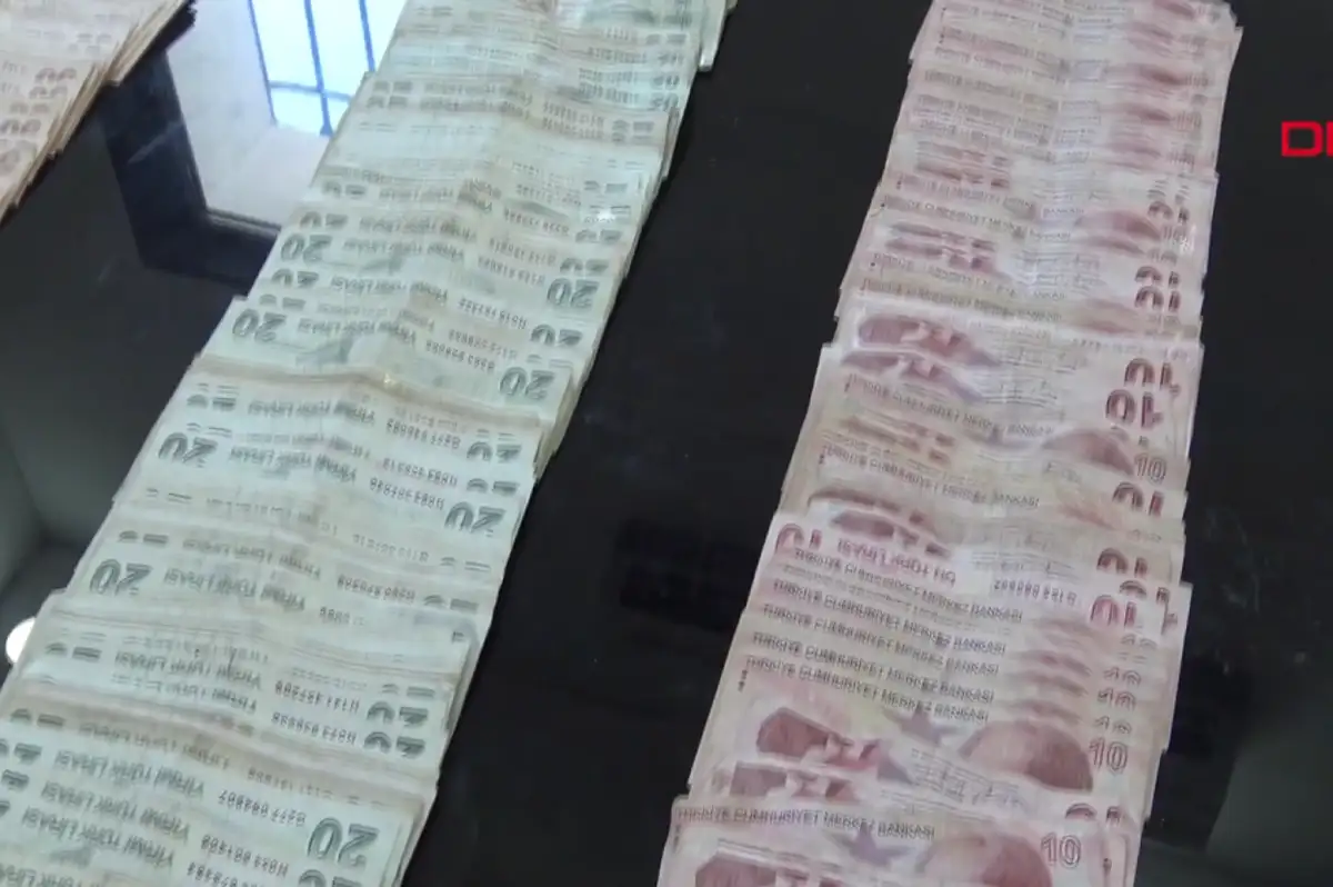 Zabıta denetiminde yakaladığı dilencinin üzerinden 60 bin TL çıktı