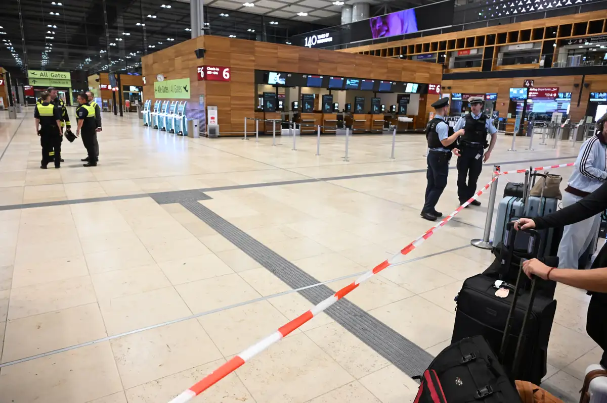 Berlin-Brandenburg Havalimanı'nda tehlikeli madde alarmı verildi