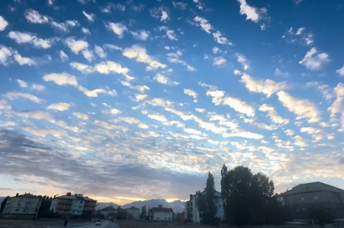 Hafta Sonu Türkiye Genelinde Parçalı Bulutlu Hava Bekleniyor