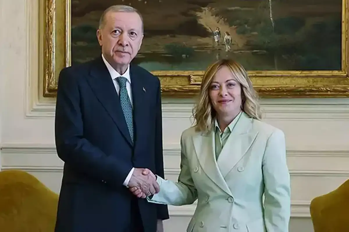 Cumhurbaşkanı Erdoğan'dan Giorgia Meloni'ye Tebrik Mesajı