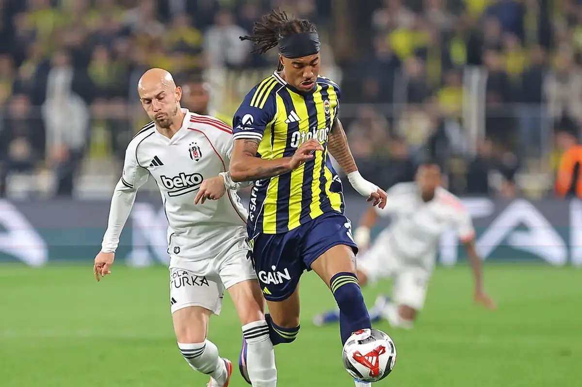 Fenerbahçe Beşiktaş Maçının İlk 11'leri