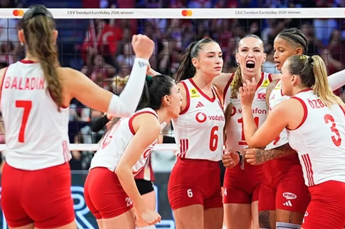 Haydi kızlar final aşkına!