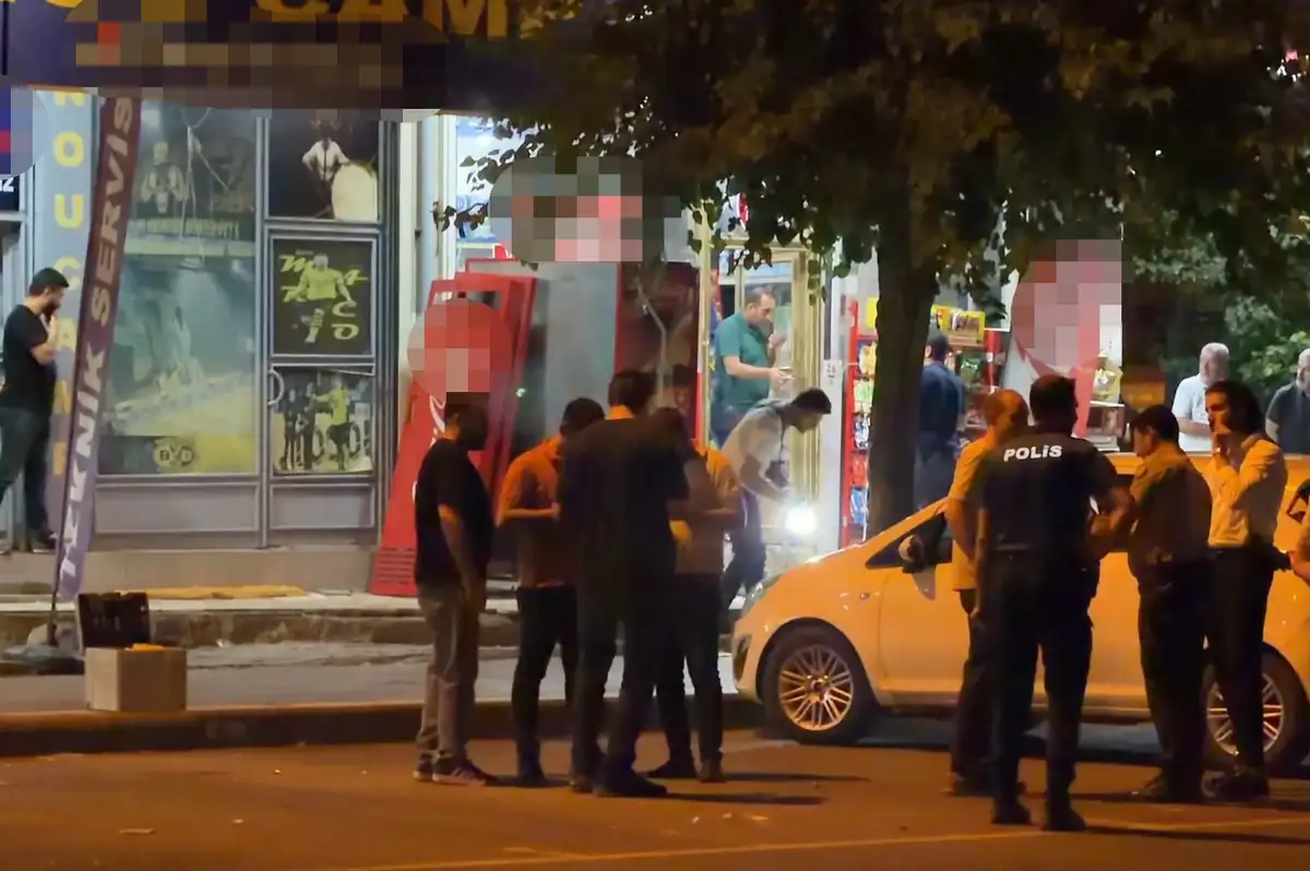 Diyarbakır'da oyun salonuna silahlı saldırı: 3 yaralı