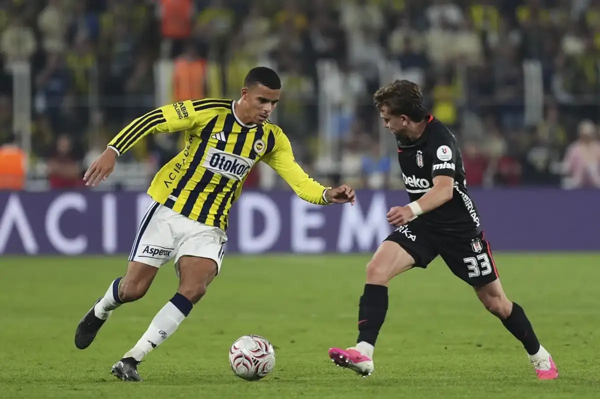 Kadıköy'de Derbiyi Kazanan Beşiktaş'tan Sosyal Medyada Göndermeli Paylaşımlar!