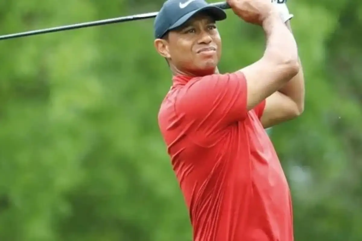 Tiger Woods Florida kazası sonrası ehliyetine 5 yıl el koyuldu