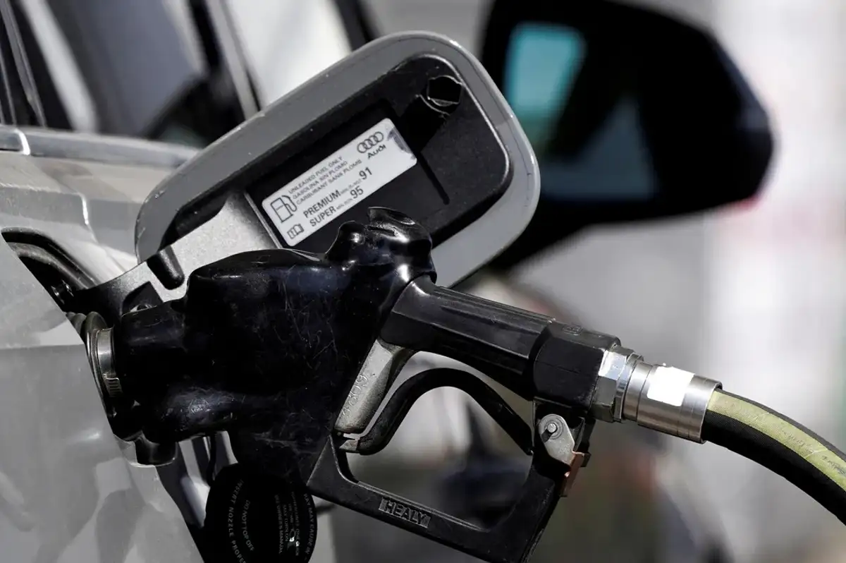 ABD'de akaryakıt fiyatları rekor kırdı: Motorin 5,90 doları aştı