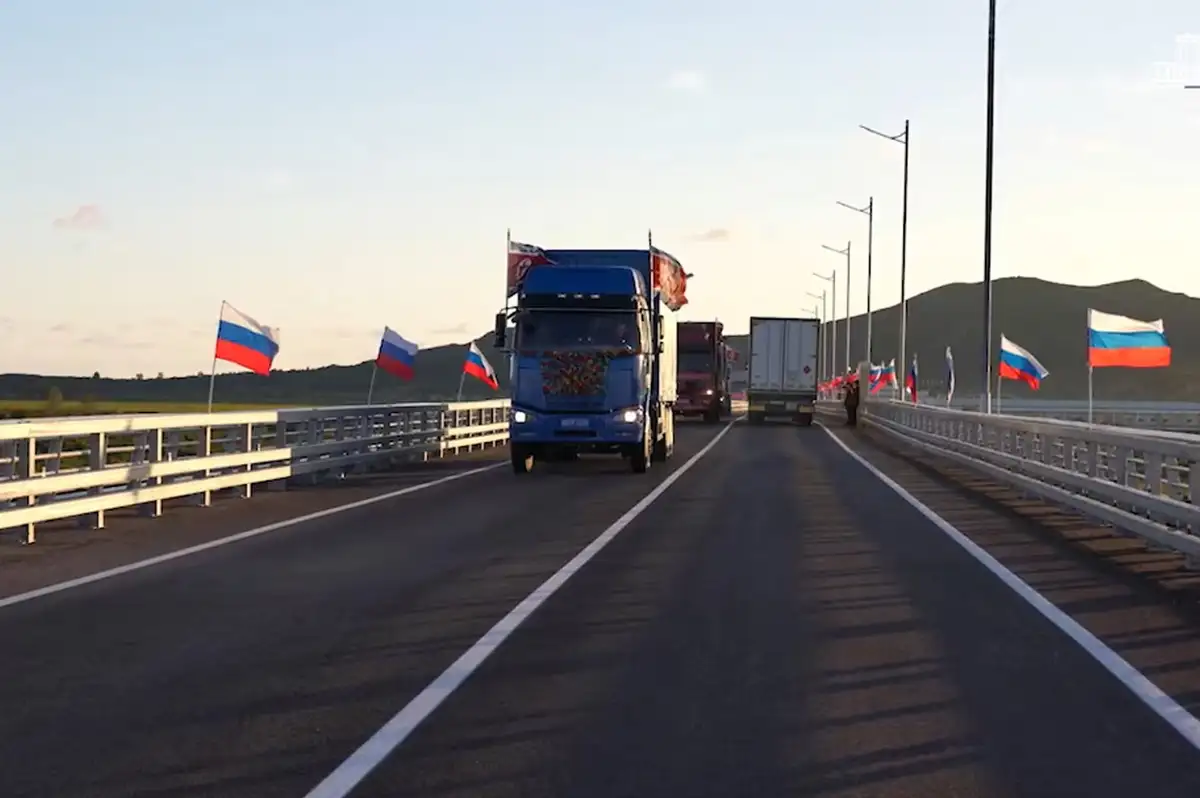 Rusya ile Kuzey Kore ilk köprüsüyle bağlarını güçlendiriyor