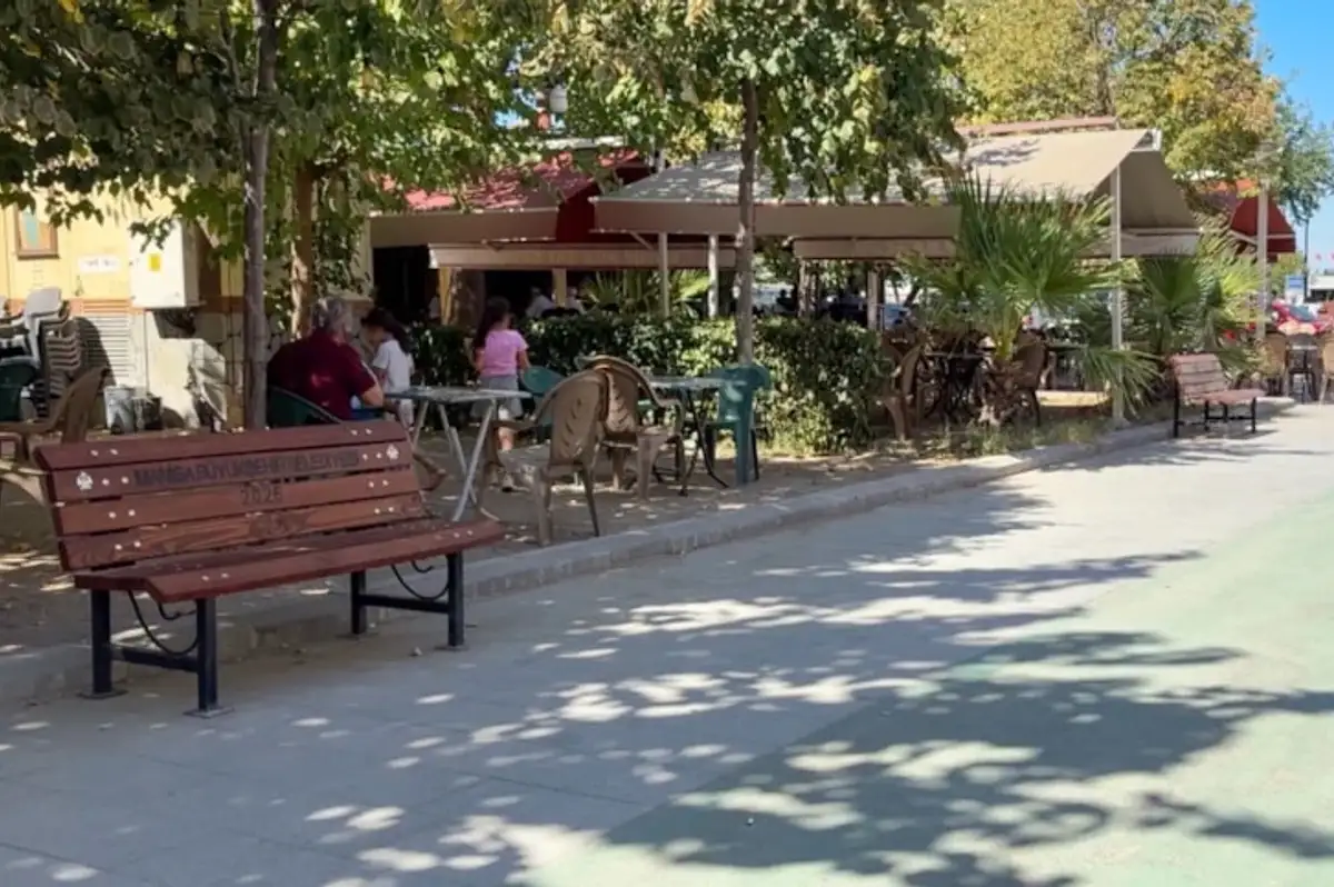 Manisa’da Skandal Olay: Aile Çay Bahçesi Tuvaletinde Gizli Kamera Yakalandı! İşletmeci Gözaltına Alındı