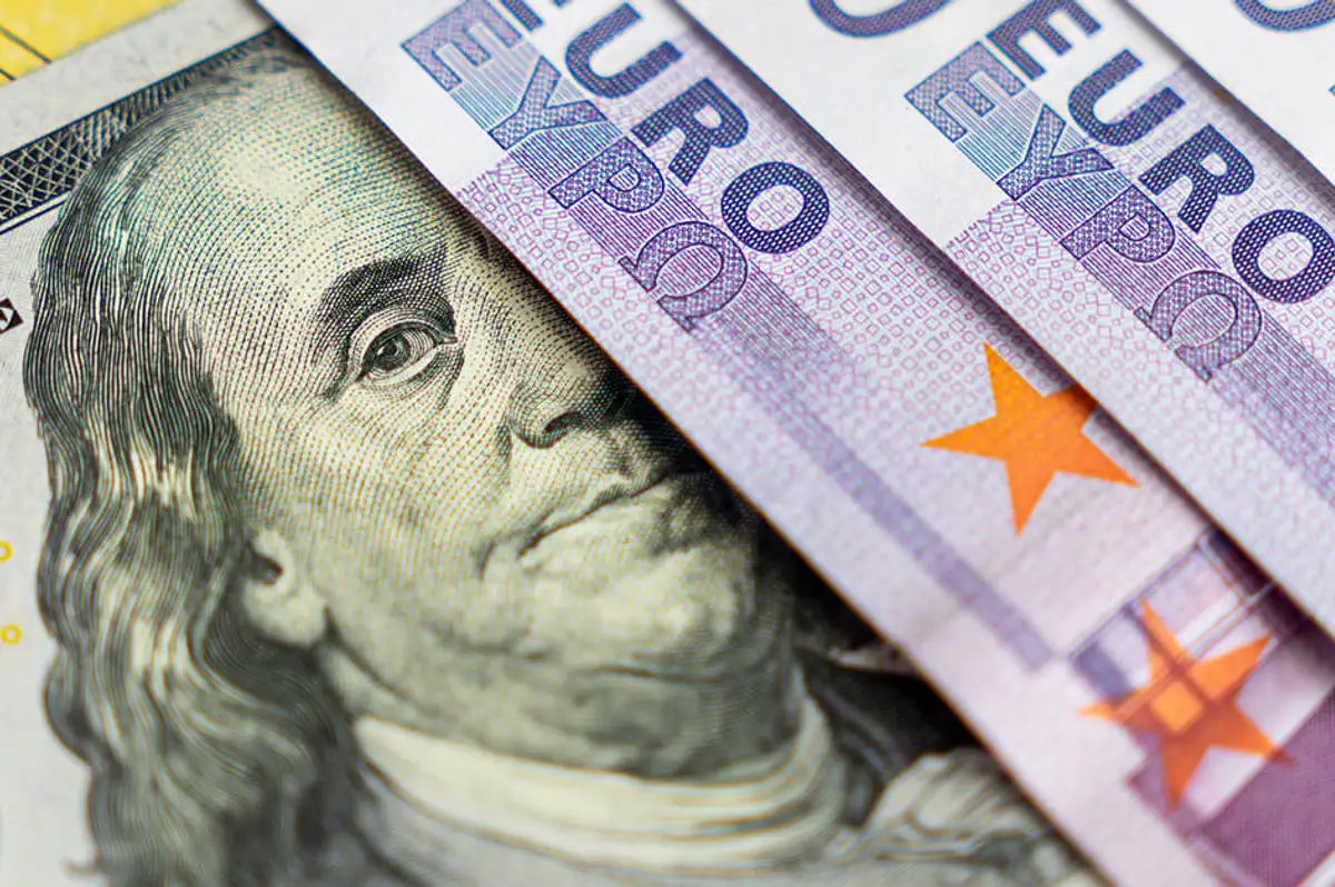 Serbest Piyasada Dolar ve Euro Yükselişte
