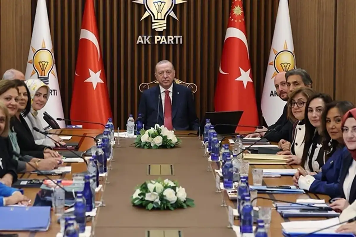 Cumhurbaşkanı Erdoğan Kadın Belediye Başkanlarını Kabul Etti