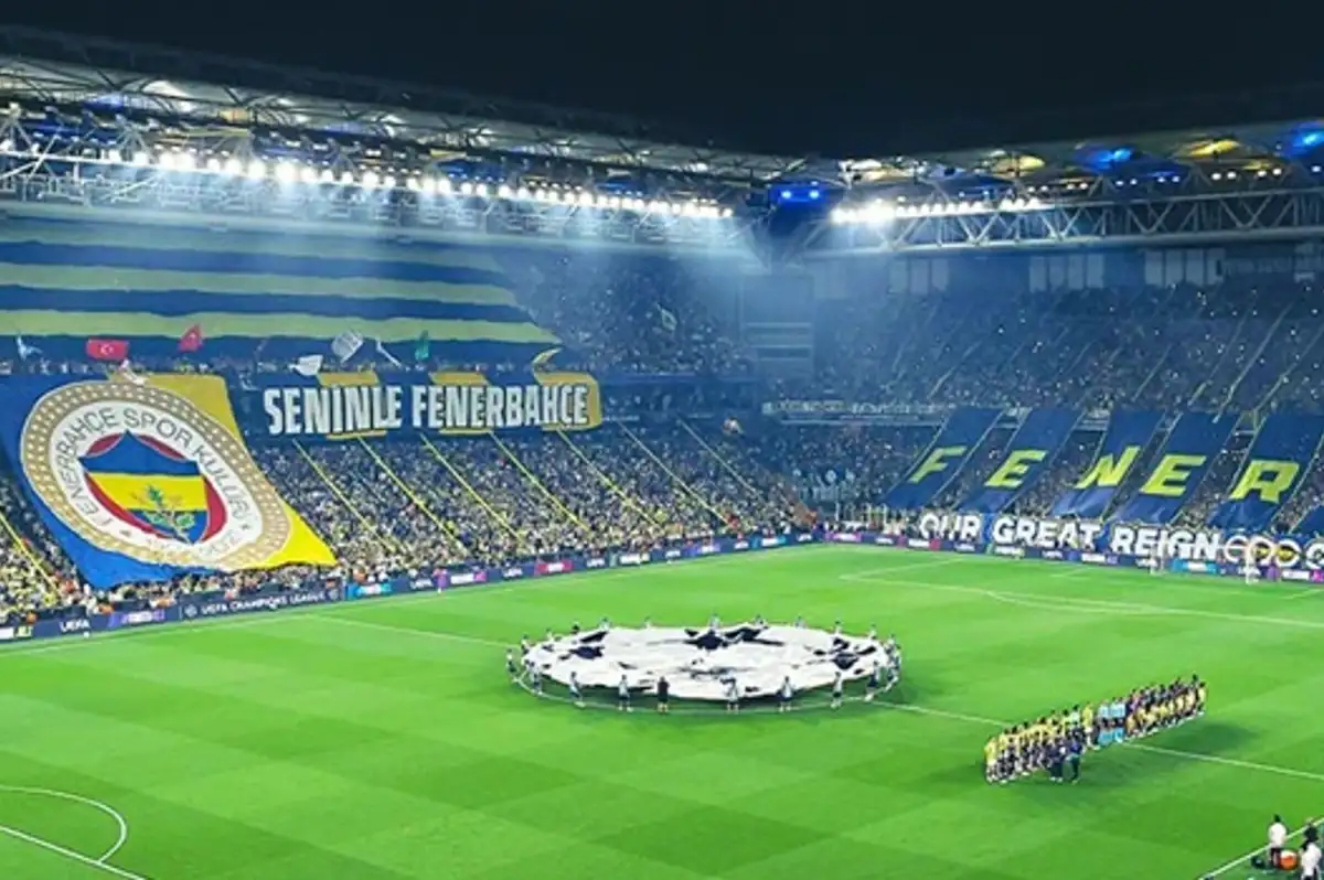Kadıköy'de tarihi gece: Fenerbahçe - Roma!