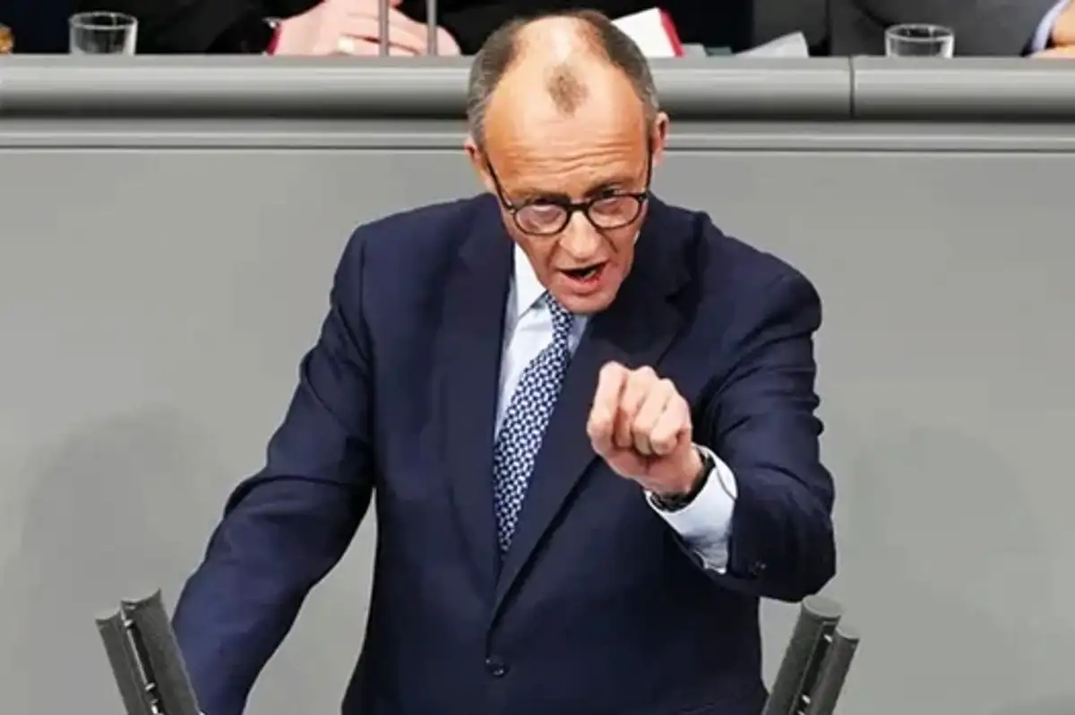 Merz’den AfD’ye “etnik temizlik” suçlaması