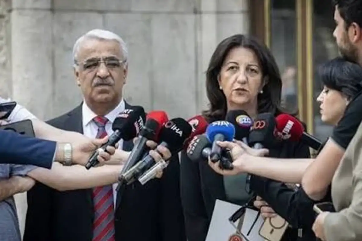 DEM Parti Heyeti Öcalan Görüşmesi Sonrası İmralı'dan Ayrıldı