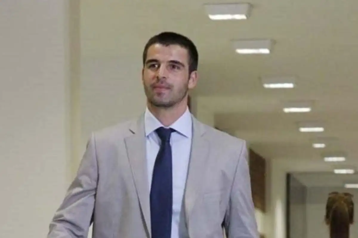 Adanalı'nın Maraz Ali'siydi! Mehmet Akif Alakurt Oyunculuğa Dönüyor
