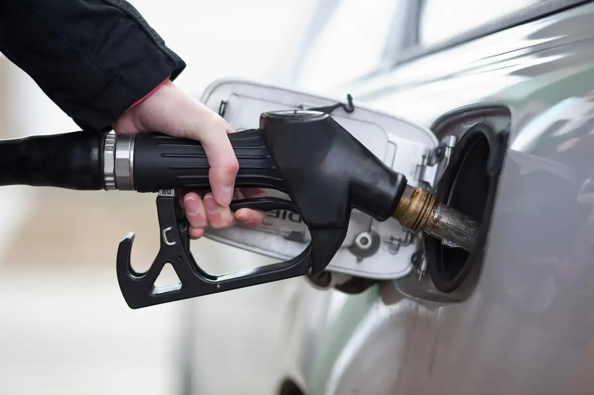 Motorine Gece Yarısı 6,62 TL Zam Geldi