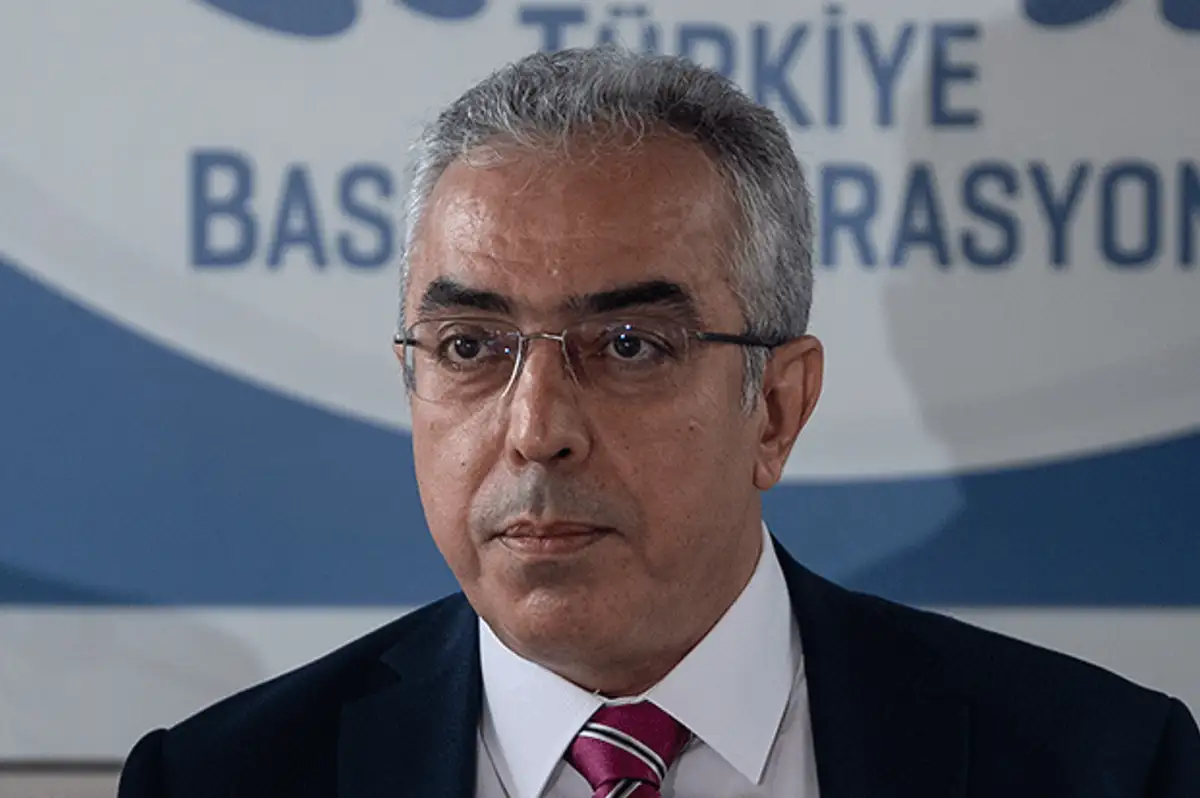 Cumhurbaşkanı Başdanışmanı Mehmet Uçum: "Cumhurbaşkanlığı Seçimi 16 Nisan 2028'de Yapılabilir"