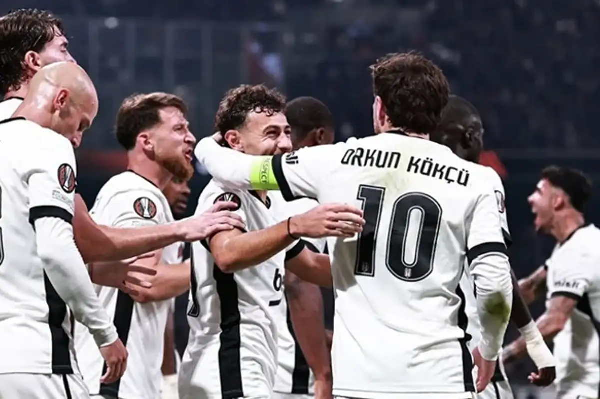 Nihat Kahveci'den Beşiktaş'a Övgüler: "Aldılar Marsilya’yı Denize Fırlattılar"
