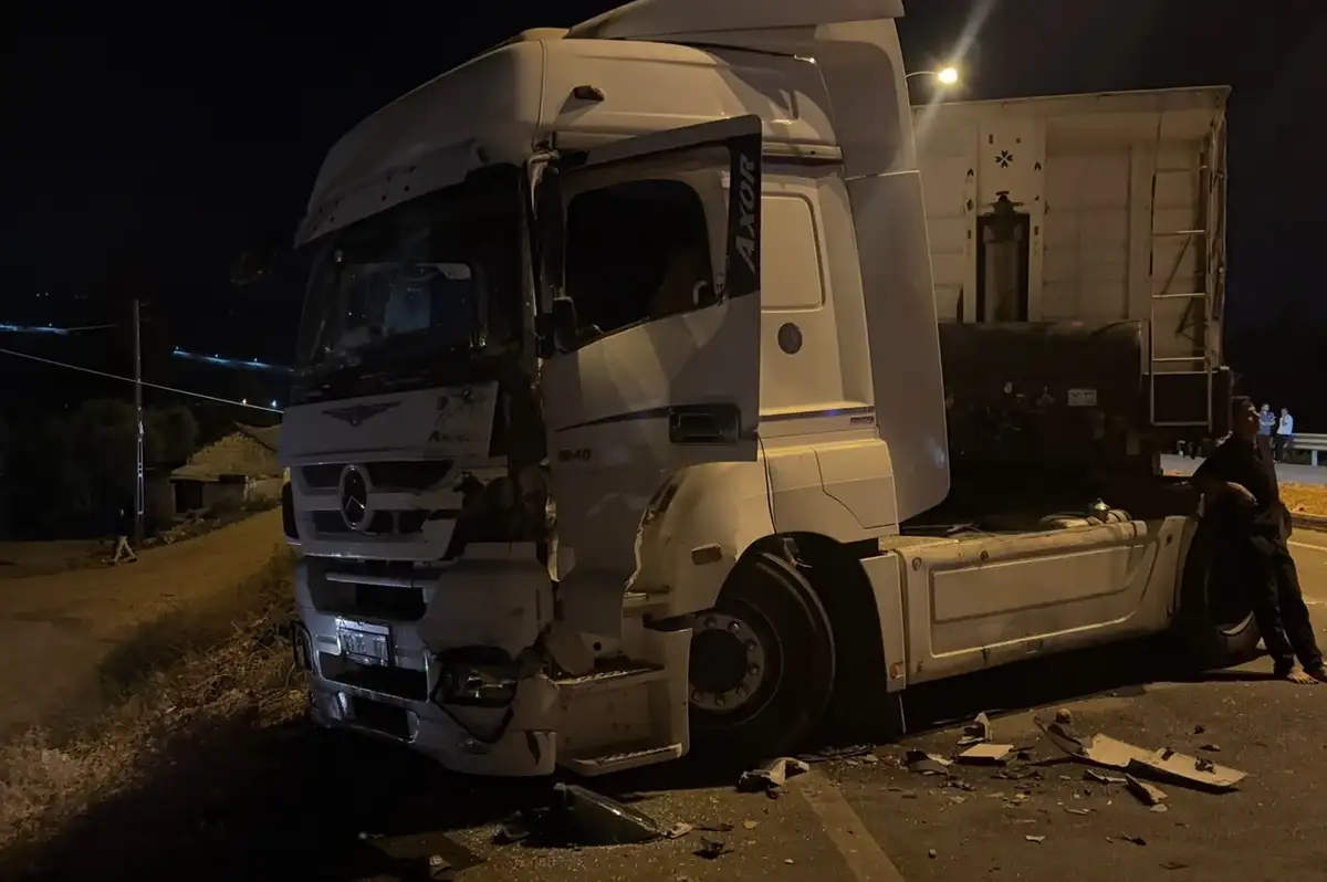 Cilvegözü'nde tır şoförleri kaza sonrası kavgaya tutuştu